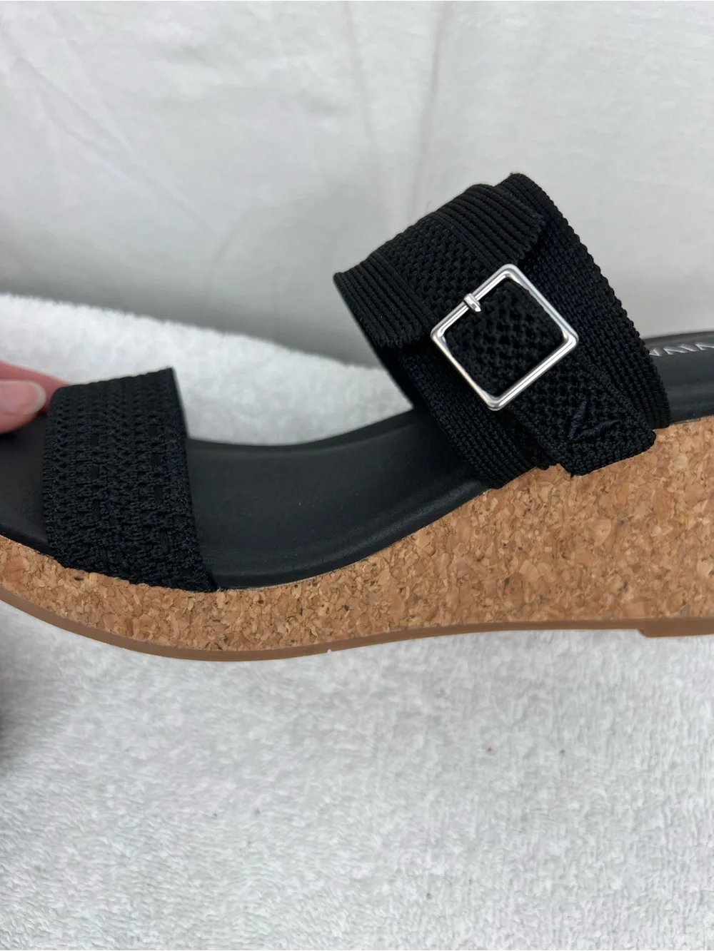 Vivaia Adjustable Strap Round-toe Wedge Sandals Sammy Size 40 (US 9) NEW Summer